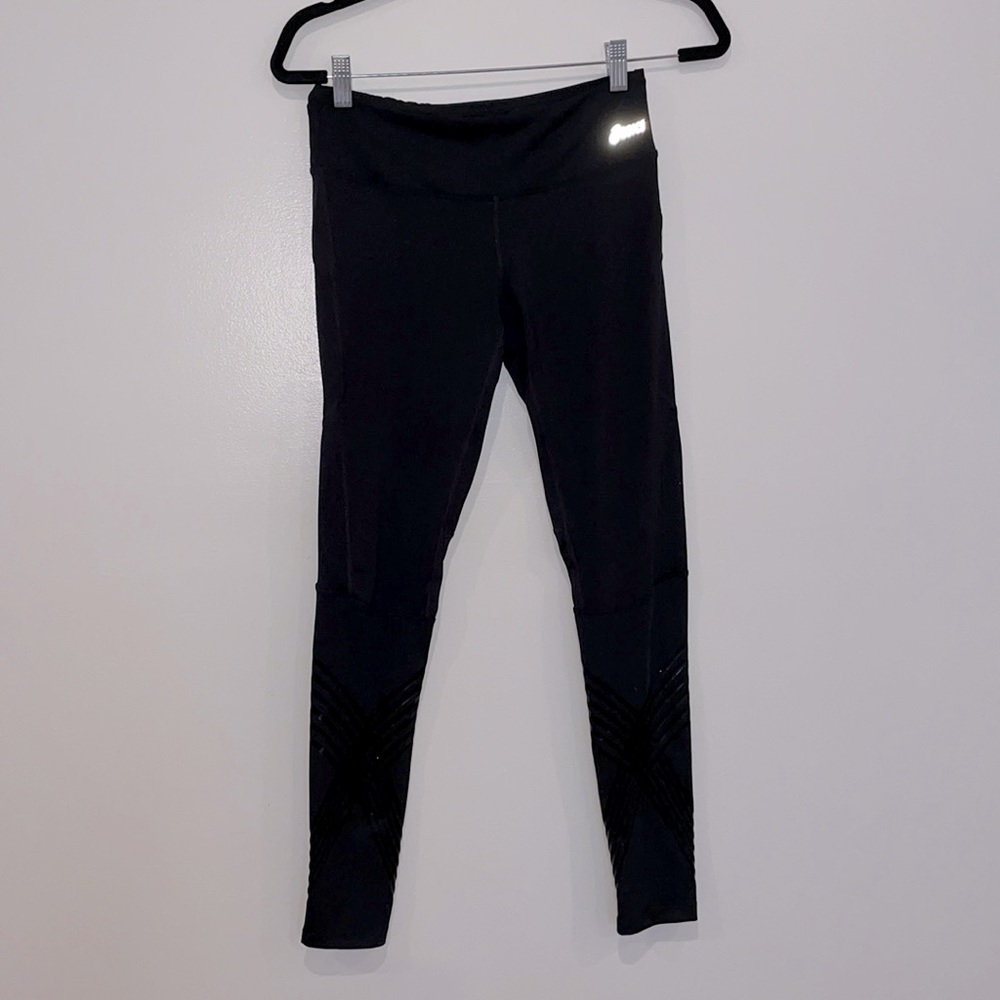 Asics Leggings With Shiny Zig Zag Pattern - image 1